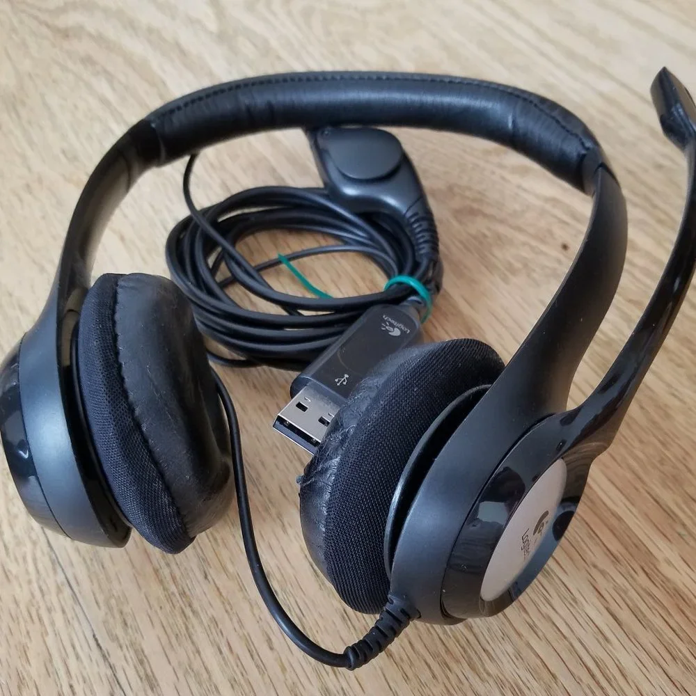 Logitech DZL-A-00052 Corded USB Stereo Headset